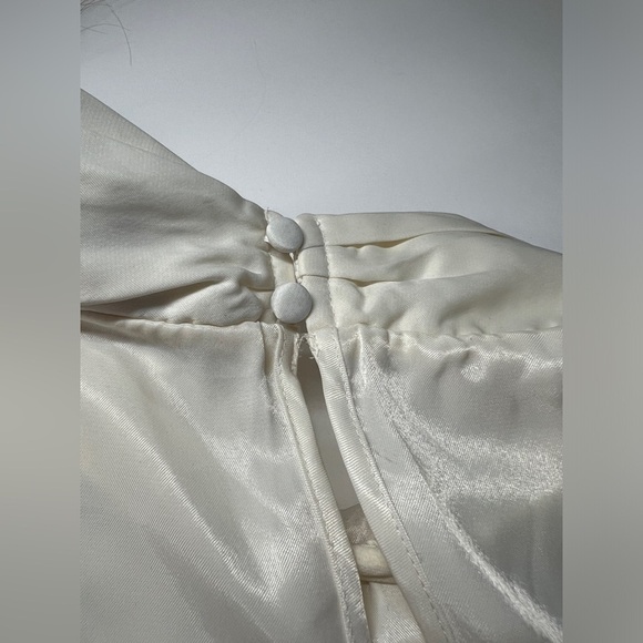 Zara High Neck Silk Dress Sleeveless Blouse Cream, Large - Picture 3 of 6